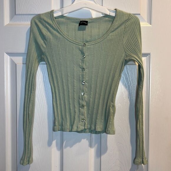 Girls Mint Button Down Long Sleeve Top Size Large (10/12) - Picture 1 of 3